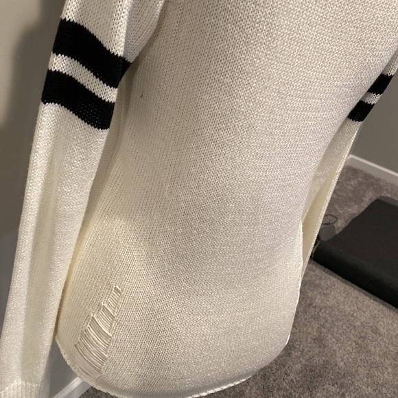 Disneys Jack Skellington face Lightweight Distressed Sweater Size: S (Junior) - Picture 7 of 15